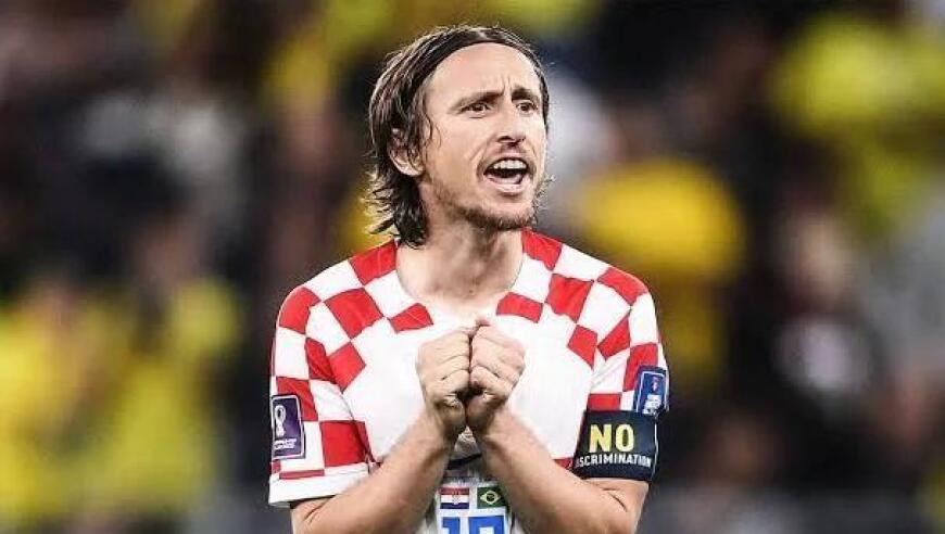 [天下足球]20260105 2025·年度巅峰对决