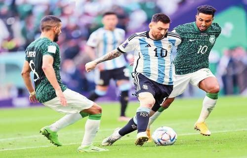 埃利亚斯赞扬德布劳内的头脑清醒，罗德里戈要正视个人情绪